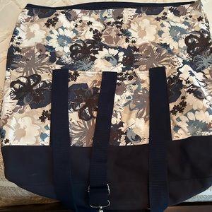 Thirty One Large Bag 21” X 19” and small bag 8.5” X 13”.